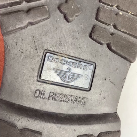 DOCKERS Men’s Leather Oil & Stain Resistant Shoes | 10 Wide - Picture 9 of 10